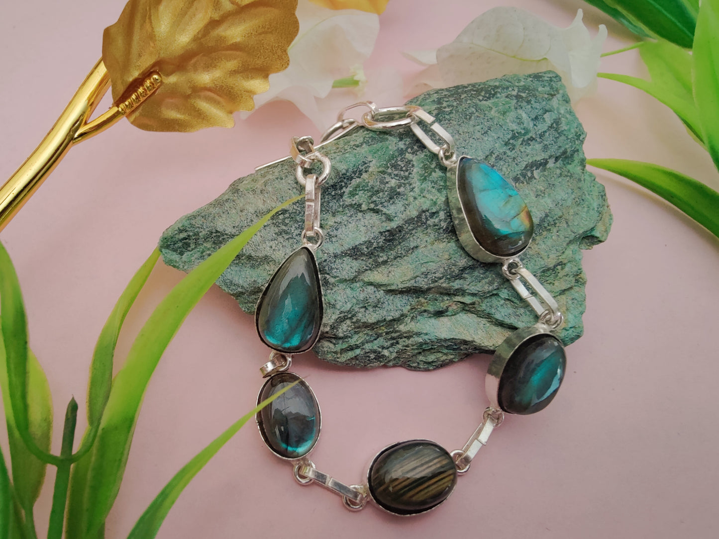 Labradorite Metal Bracelet