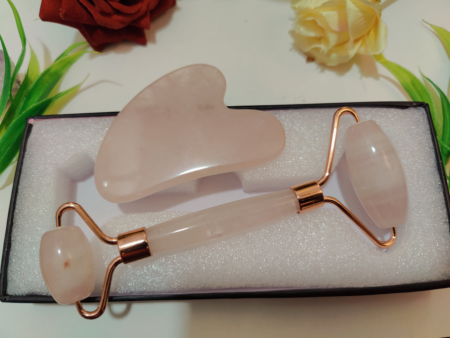 Rose Quartz Face Roller Gua Sha